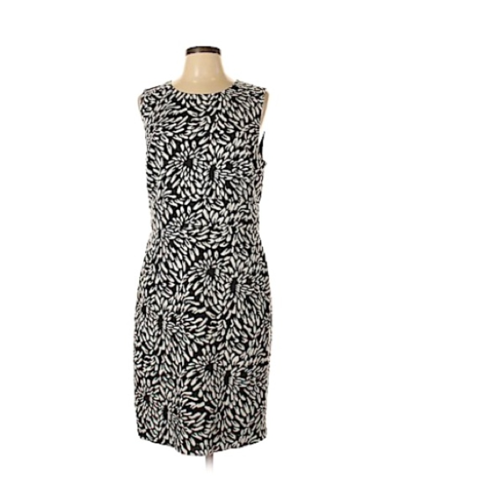 Ann Taylor Black and White patterned dress
